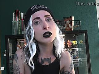 Exhibitionism Challenge Lou Nesbit Lia Louise