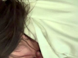 Sexy Minxycme moaning while sucking my dildo