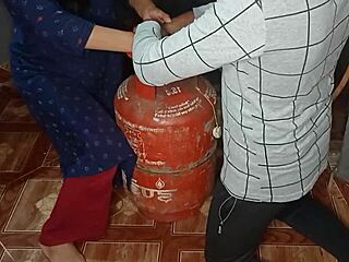 new year fix for bhabhi’s kitchen desires with a wild ride