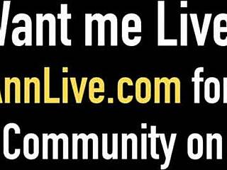 Sweet cougar julia ann uses her tongue for licking