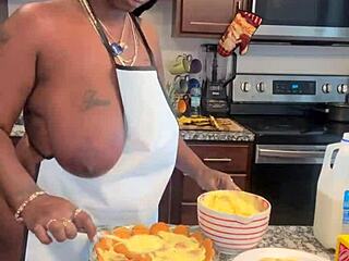 Making banana pudding with fresh ingredients