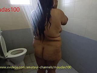 hey, check this desi bengali bhabi bathing, her juicy big ass shines!