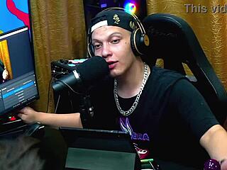 o marido deixou o ruan encher o rabão dela de tapa