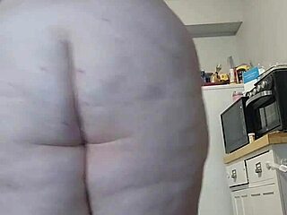 Solo Masturbation Fun!