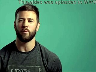 Handsome Aussie coach goes from straight to gay in the gym