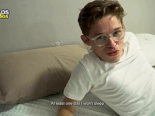 invasor dotado breeds novinho's ass bareback