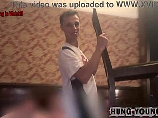 We ontmoetten hete scally gast die Welsh leert tijdens wilde gangbang