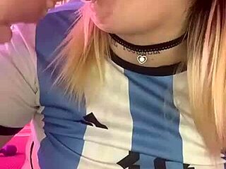 Watch this gorgeous argentinian blonde masturbate solo until she squirts hard