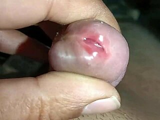 Mature guy works his shaft at crazy fast pace