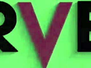 Liz Rainbow yang pervect terima pukulan keras di dubur tanpa ampun