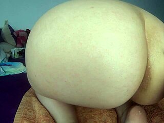 Shaving My Pussy in 4K, Watch Smooth Skin and Big Tits Shine Tonight