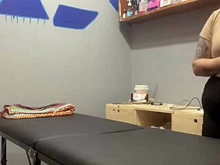 Rich Massages Lead To Full Fucking