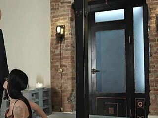 Damn! Licking Balls and Slamming Pussy for One Sexy Dude Tonight!