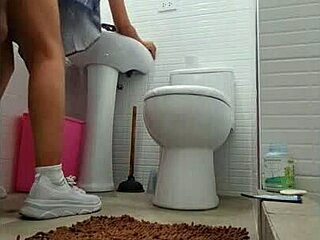 My English teacher shows me stuff real good, ya know!