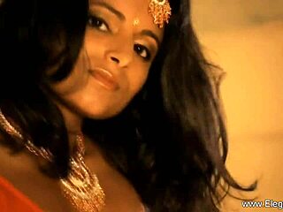 dancing in erotic style with my milf friend