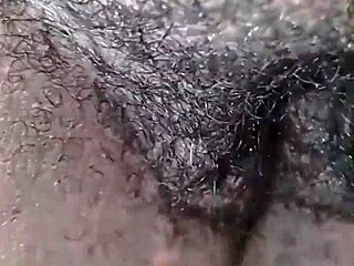 i show my huge bbw tits and tasty pussy