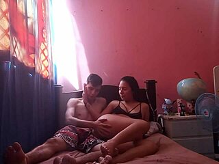 Hermanastra begs for help with homework and I finish on her slutty face. Total pervertida vibe! 😈