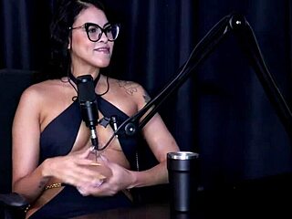 How Bia Hot Overcame Insecurities in Casting for Wild Scenes