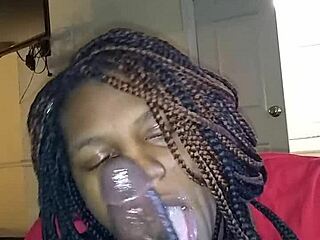 diamond mercedez delivers a messy bbbj in florida.