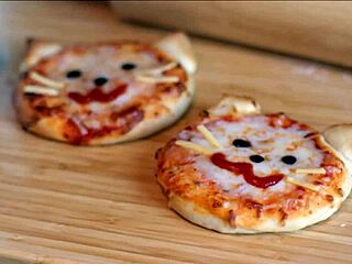 3D Binaural Chubby Blowjob Devouring Like Pizza