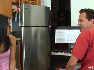 teen babe trades pussy for hardcore lesson with cumshot