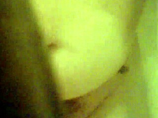 Mepeecassietextme917 265 9611 Shows Hairy Pussy and Big Clit in Bathroom Solo