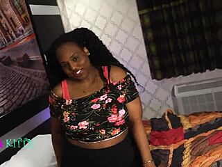 Fucking My Biggest Fan ItsKittyLove and ItsTheBeast in Wet Thong POV