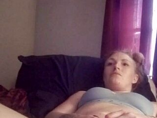 Damn! Snow Bunny Slamming Pussy with Wild Toys!