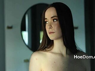 למה הוא קורא לחברה שלו הודום בזיון בוקר קשה?!