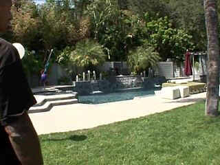 stephanie kane is 18 and ready for a stiff dick 😏