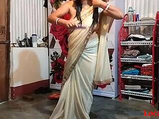 Madam Slams Anal with Husband in Saree Chudai Official Video!