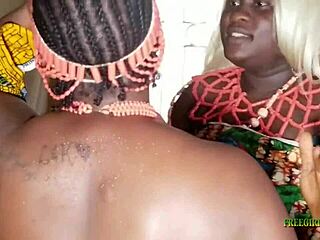 princess catches the chief priest fucking her mum by the pool