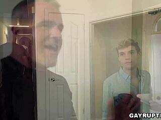 Blonde Brittney Skye Gets Slit Fucked In Office Quickie