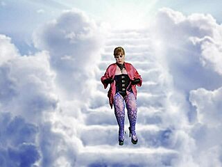 sky gilf carmen is a heavenly granny cocksucker, wow 😍