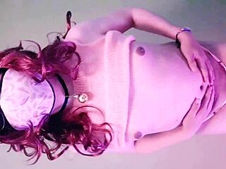 trailer tranny maddy diamond enjoys delicious marshmallows until they get viscous