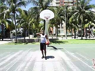 curvy pawg nina kayy drops her shorts and talks dirty about her big pussy lips and clit