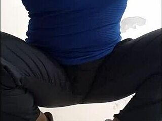 Реальное порно латины-медсестры в больничном кабинете с боссом