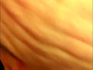 Matura MILF succhia BBC duro!