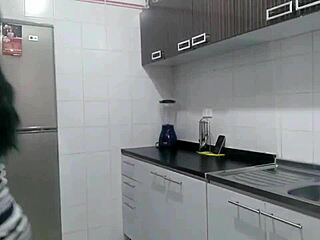 uy, that colombian cucumber looks tasty, wanna share mutual play?