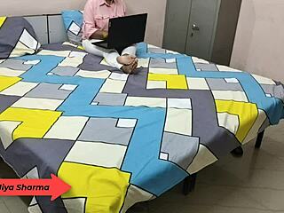 Jiya sharma gets fucked hard by boyfriend in dorm