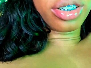 Squirt now, love, eat my pussy and drink all my juice!