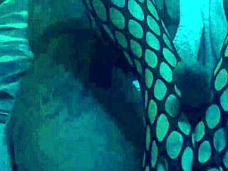 hey, wanna see my sexy feet in nylons giving an epic footjob?