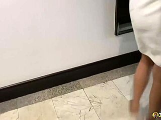 Thai blonde enjoys intimate encounter on first date