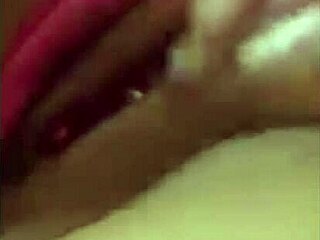 rica masturbada en mi camita, so hot to watch