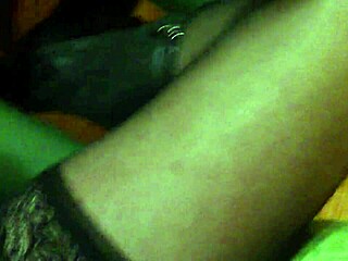 i shemale masturbatin in stockings