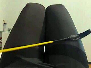 The cuteboy in thighhighs experiences the best feeling.