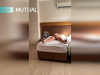 Hey, let’s do mutual masturbating with Lisssa using toys until we finish together!