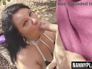 Зрелая бабуля жаждет дикого секса, чтобы киска текла