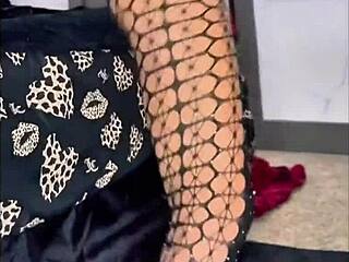 dallas escort petite 18+ bossbitch arranges a tryst through p411