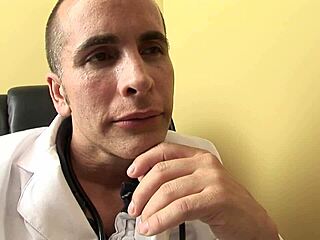 Asian star Mya Luanna craves doctor’s touch in hospital